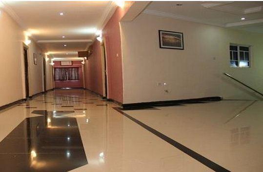 Toprate Luxury Hotel Owerri Zimmer foto