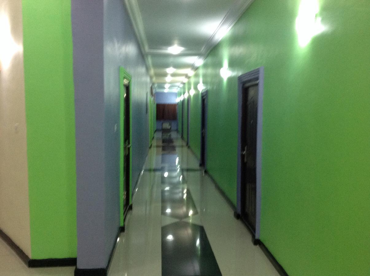 Toprate Luxury Hotel Owerri Exterior foto
